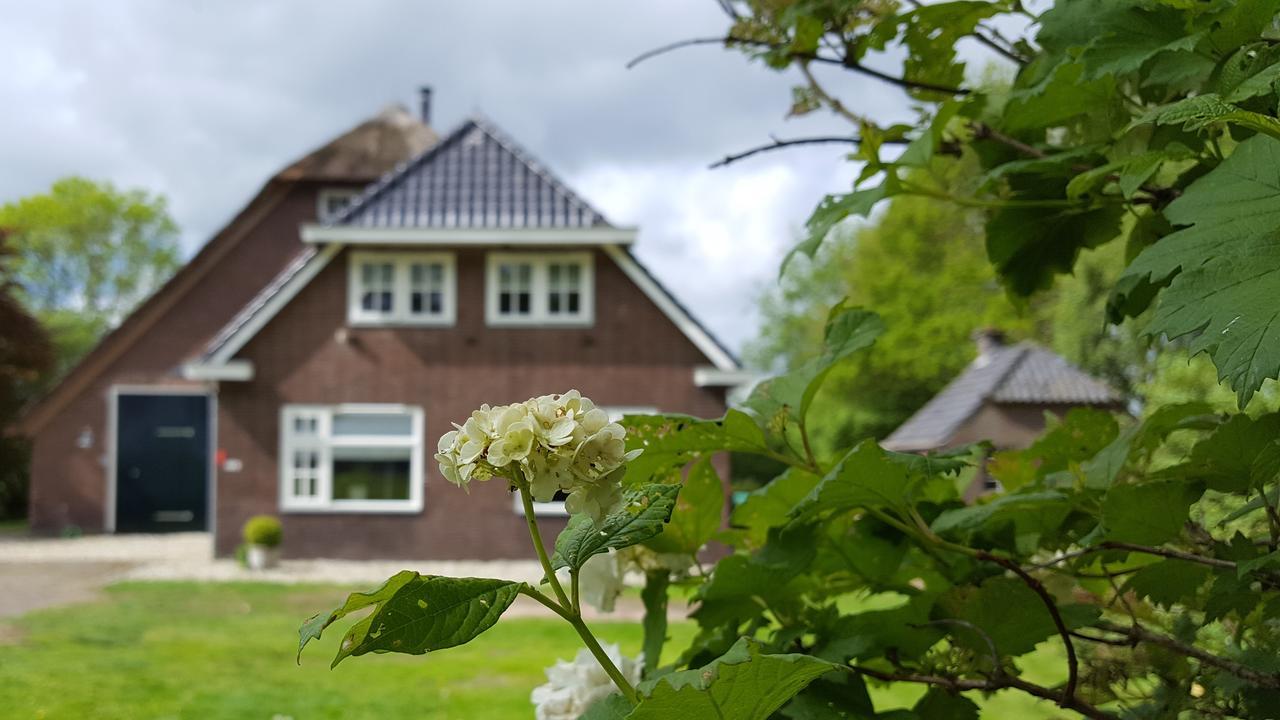 Bed and Breakfast The Barnyard Balinge Esterno foto